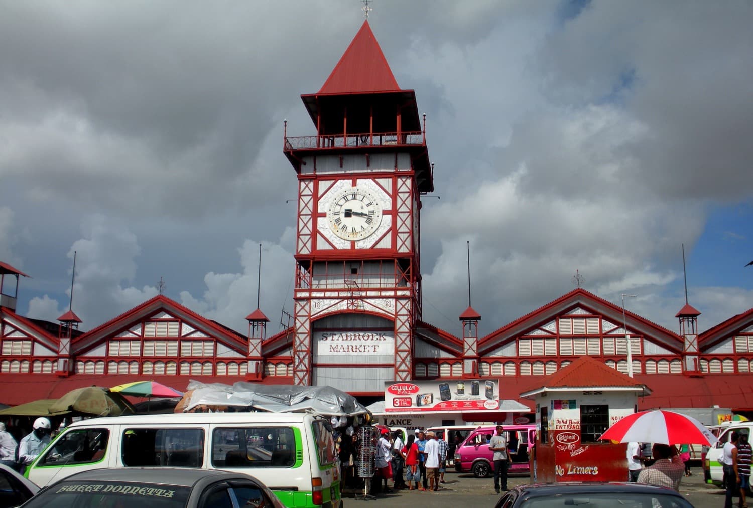 Guyana: the first crossing, and the country indenture built