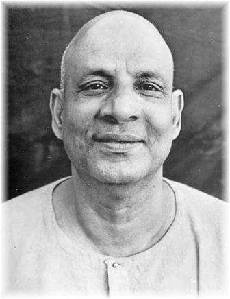 Swami Sivananda: the teacher whose students taught the world