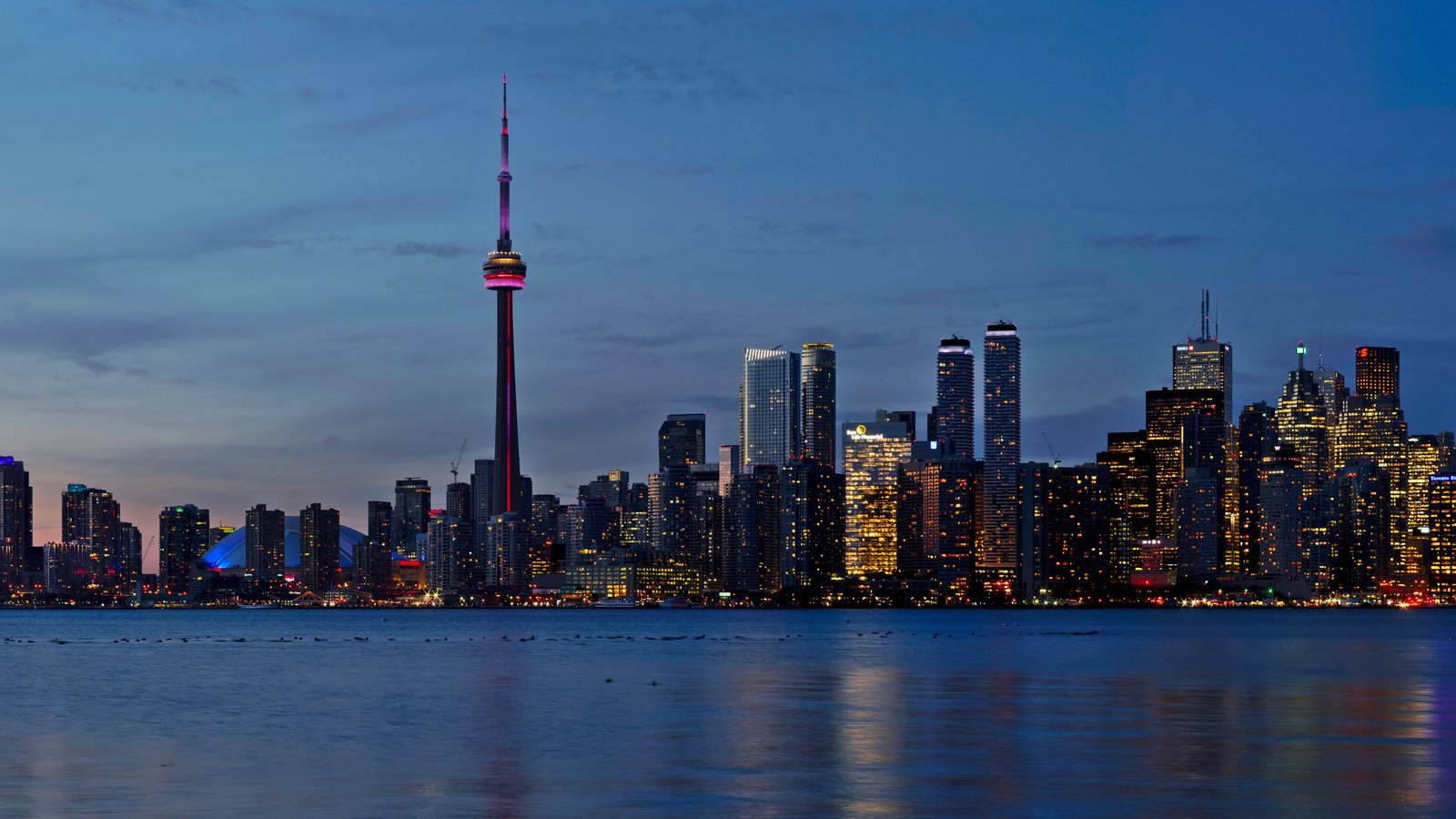 Moving from the US to Canada as an H-1B holder: the 2026 routes